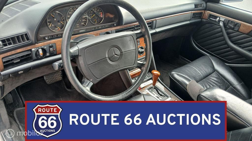 Mercedes-Benz 560 SEL | 1988 | Route 66 Auctions, Auto's, Zwart, Mercedes-Benz, Bedrijf, Handgeschakeld