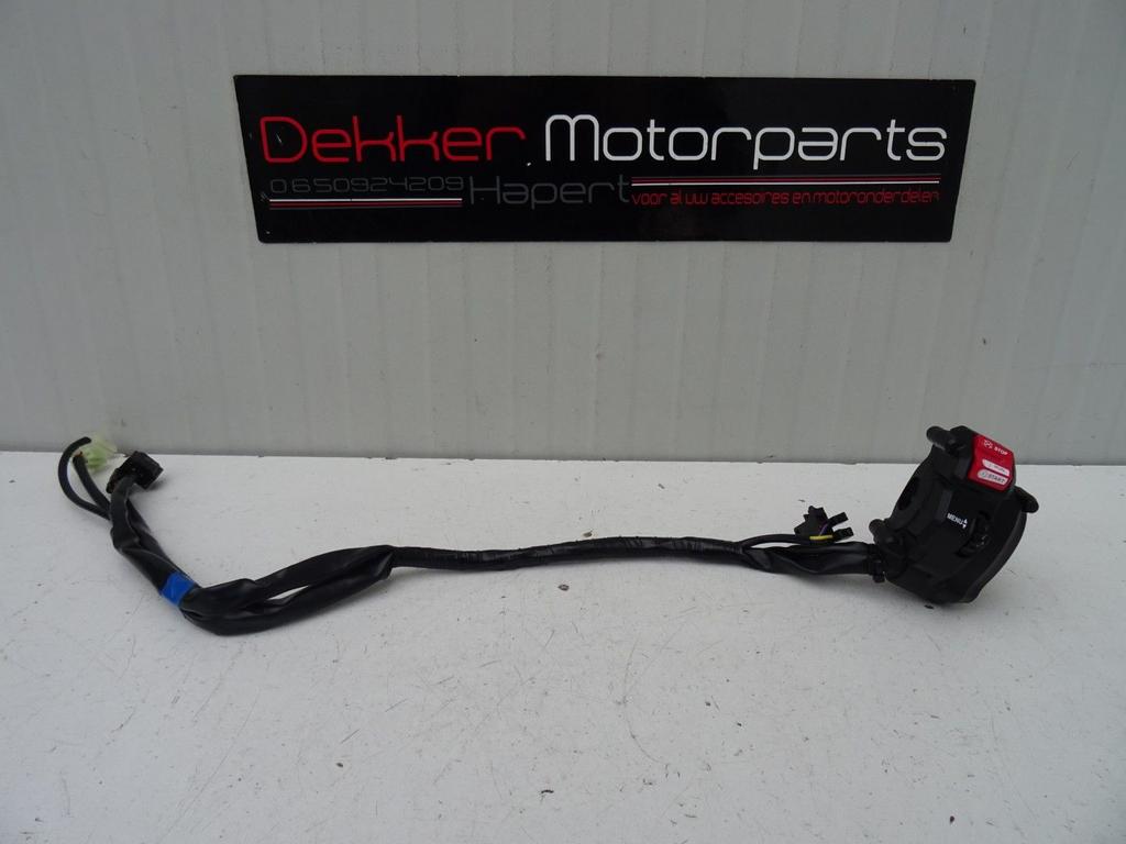 Startknop / Rechter Stuurschakelaar Yamaha YZF R1 2020-2025, Neuf, -, -, -