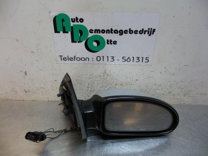 Rétroviseur extérieur droit d'un Ford Focus (Focus 98-), -, 3 mois de garantie, -, -