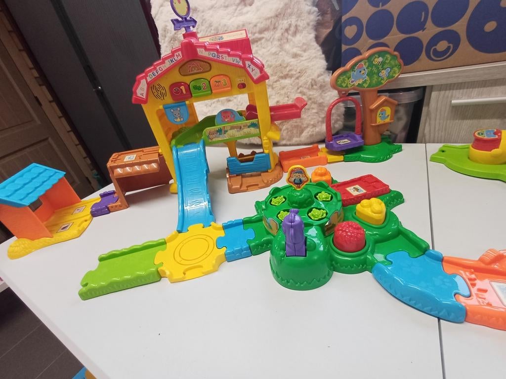 Toet toet auto´s en zoef zoef dierenboerderij, Kinderen en Baby's, Ophalen