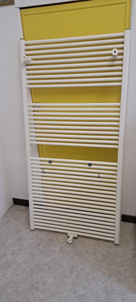 Wandradiator : ⁹thermic:hoogte:1400 mmx breedte 700 mm, Ophalen