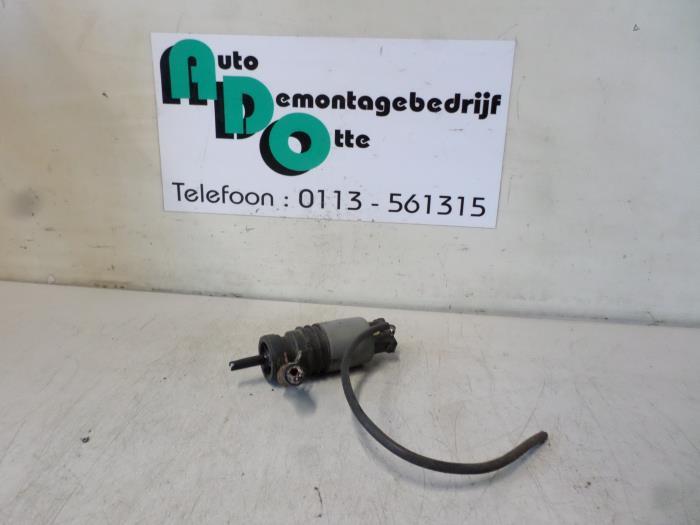 Pompe lave-glace avant d'un Mercedes E-Klasse (E-Klasse 95-), -, 3 mois de garantie, Utilisé, -