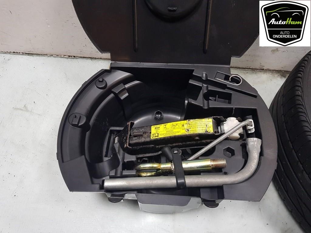 DIVERS Krikset + reservewiel Fabia (6Y2) (|1J0601027R|), Autos : Pièces & Accessoires, Autres pièces automobiles, Skoda, Utilisé