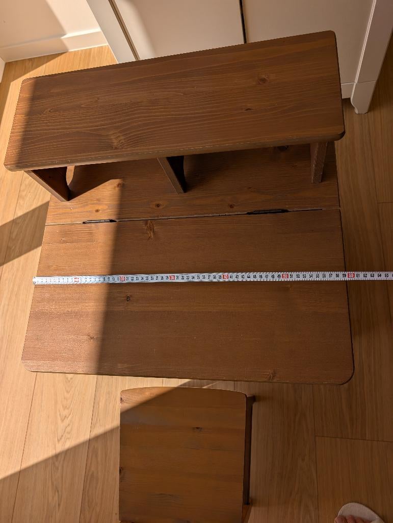 bureau et chaise en bois pour enfants, Enlèvement, Comme neuf