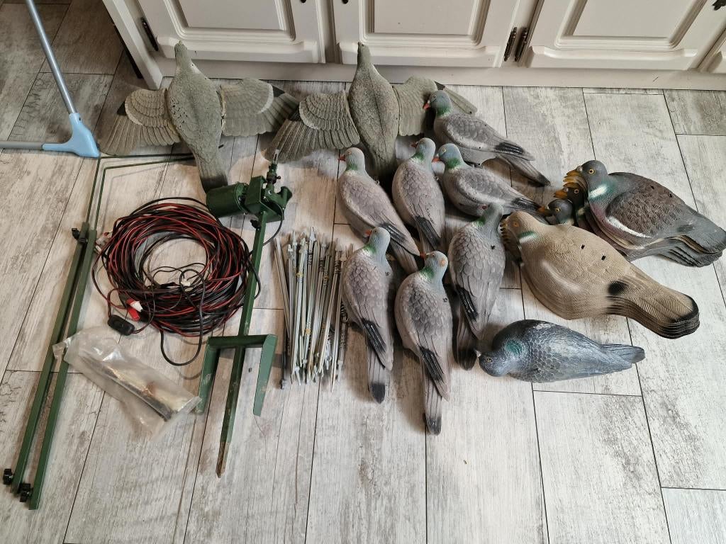 Matériel Manège Appelants Palombes/Pigeons, Enlèvement