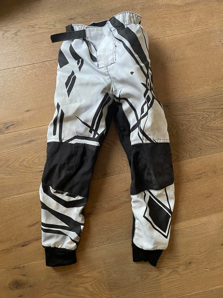 BMX broek, Enlèvement