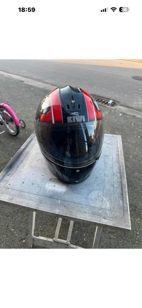 Casque moto, Fietsen en Brommers, Brommerhelmen, Ophalen, Zo goed als nieuw