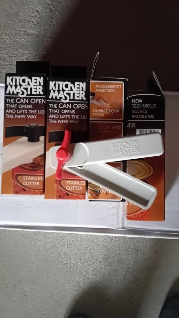 Blikkenopener kitchen master 10 stuks voor 7euro, Huis en Inrichting, Ophalen of Verzenden, Zo goed als nieuw