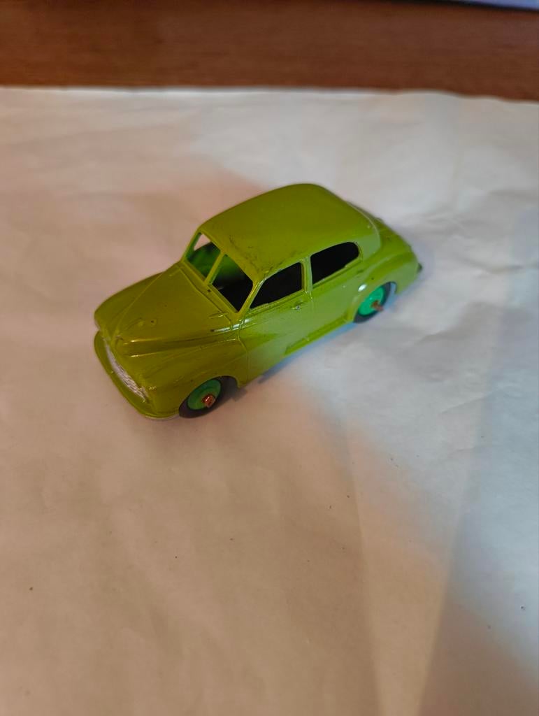Dinky Toys Morris Oxford, Hobby & Loisirs créatifs, Enlèvement ou Envoi, Dinky Toys