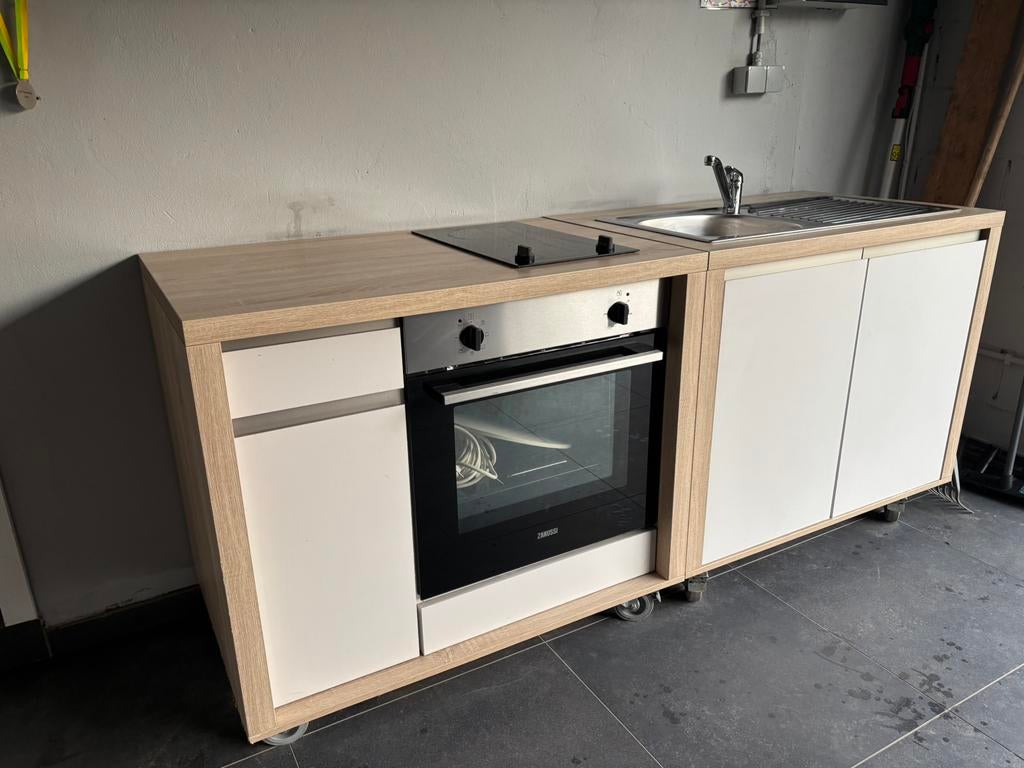 Kitchenette Cuisine extérieure Cuisine intérieure, Enlèvement, Comme neuf