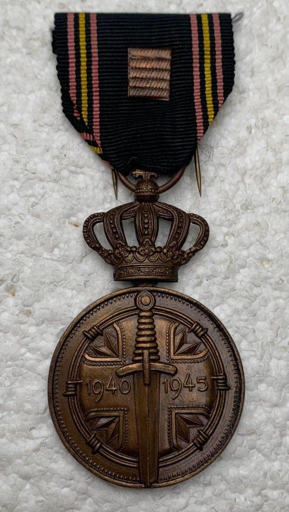 Medaille, Van de krijgsgevangenen WOII, 40-45 (Ing 1947)., Verzamelen, Militaria | Algemeen, Ophalen of Verzenden, Landmacht, Lintje, Medaille of Wings