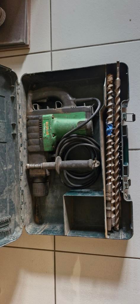 Boor- breekhamer met boren, Ophalen