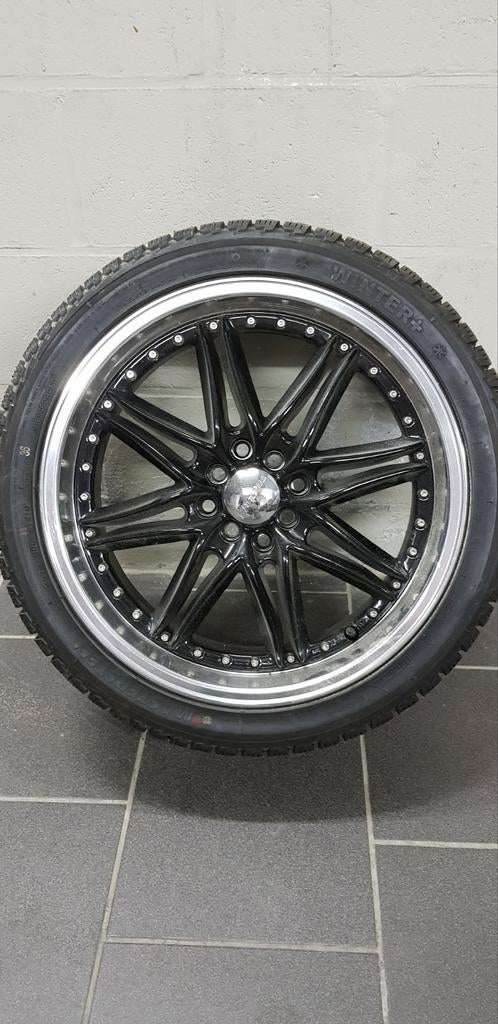 Nieuwe velgen met nieuwe winterbanden, Auto-onderdelen, Banden en Velgen, 18 inch, Banden en Velgen, Nieuw, Winterbanden