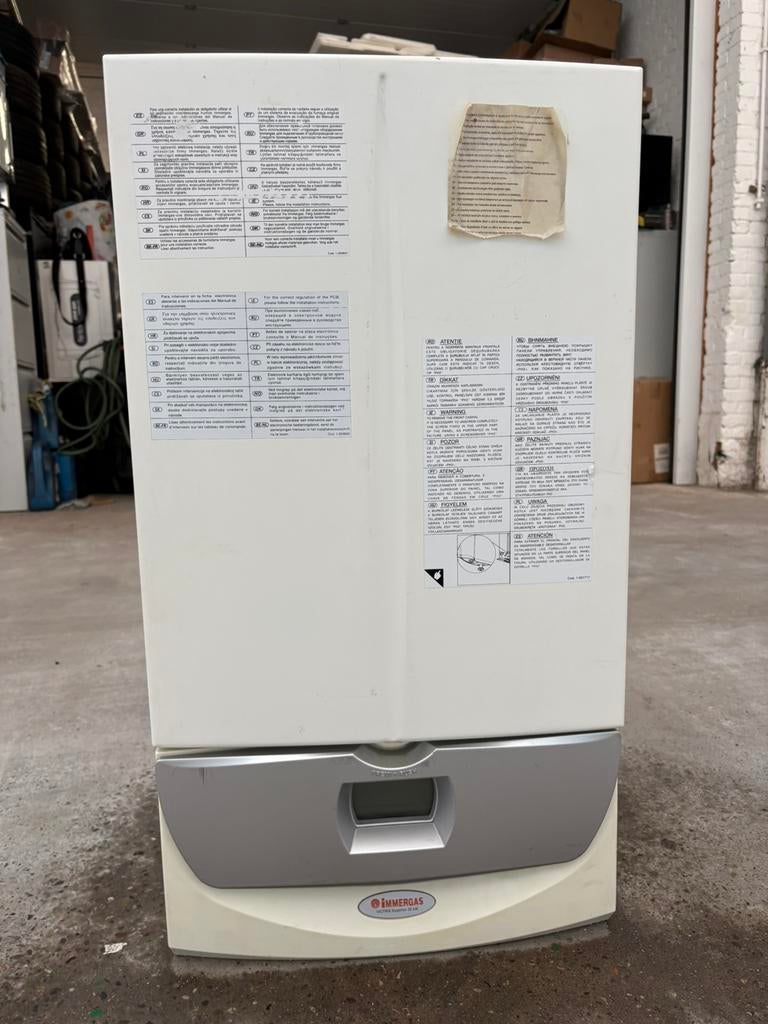 Immergas Victrix Superior 32kW CV-ketel/Gas condensatieketel, Doe-het-zelf en Bouw, Ophalen