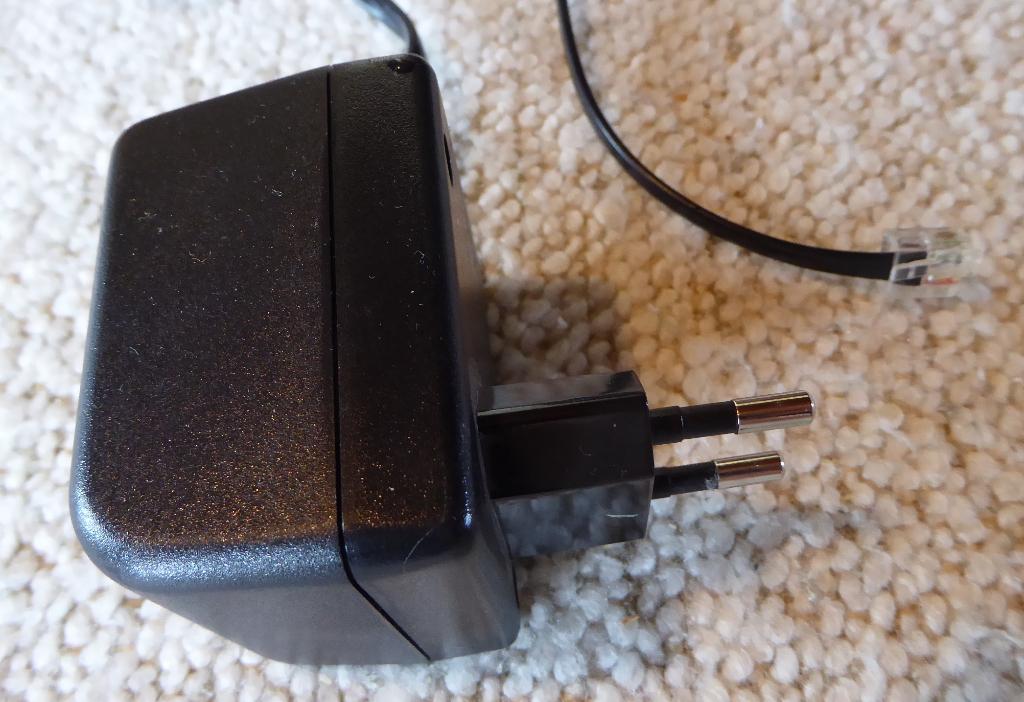 Combinatie-adapter / Model MHH41-01-01, Telecommunicatie, Ophalen, Zo goed als nieuw