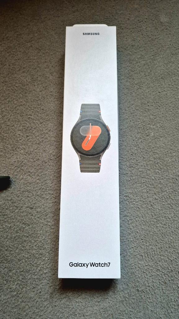 Samsung galaxy watch 7, Neuf, Gris, Enlèvement ou Envoi, Samsung