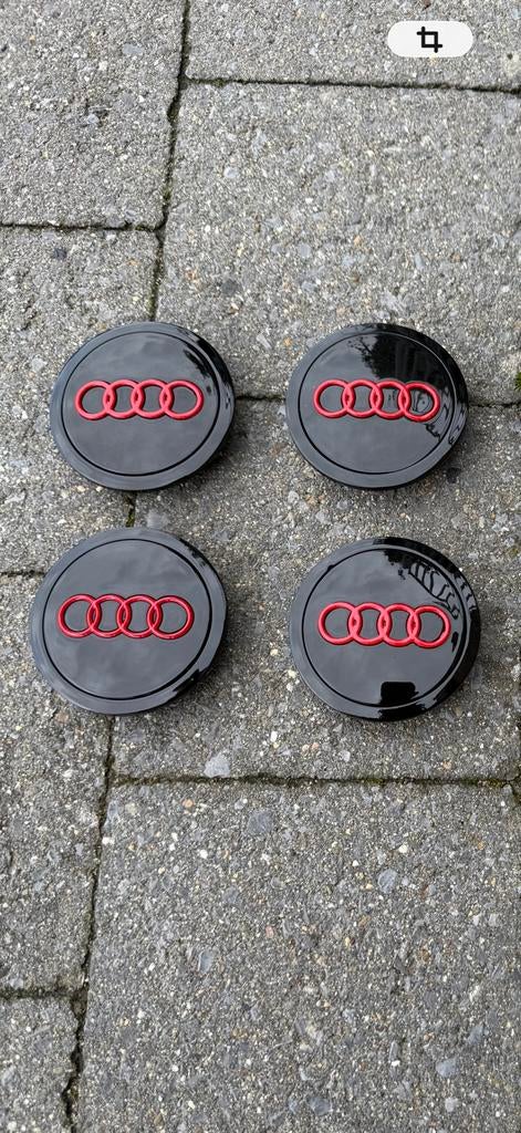 Naafdoppen oem Audi, Auto diversen, Wieldoppen, Ophalen, Zo goed als nieuw