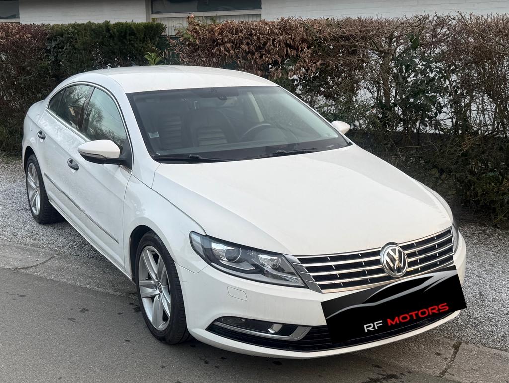 🔥VW PASSAT CC /AUTOMATIQUE /CUIR /GPS /GARANTIE 12 MOIS, Auto's, Euro 5, Passat CC, Zwart, Wit