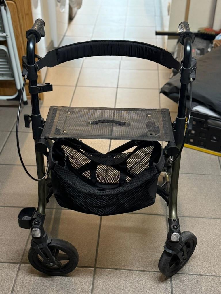 Rollator Taima M-GT / zwart-kaki, Diversen, Ophalen, Opvouwbaar, Gebruikt