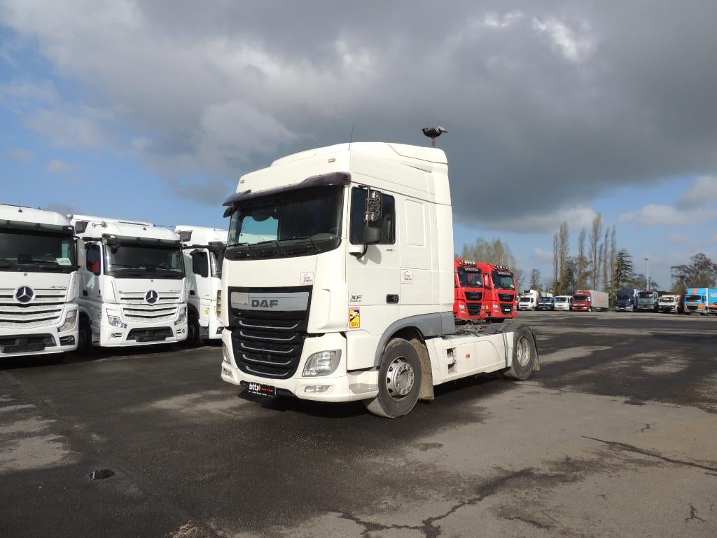daf xf 510  spaéce cab retarder, Automaat, Achterwielaandrijving, Euro 6, Wit