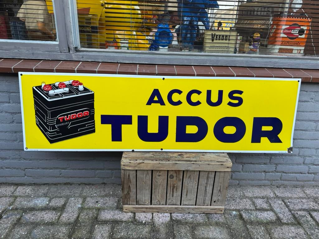 TUDOR Accus oud emaille reclamebord, Ophalen