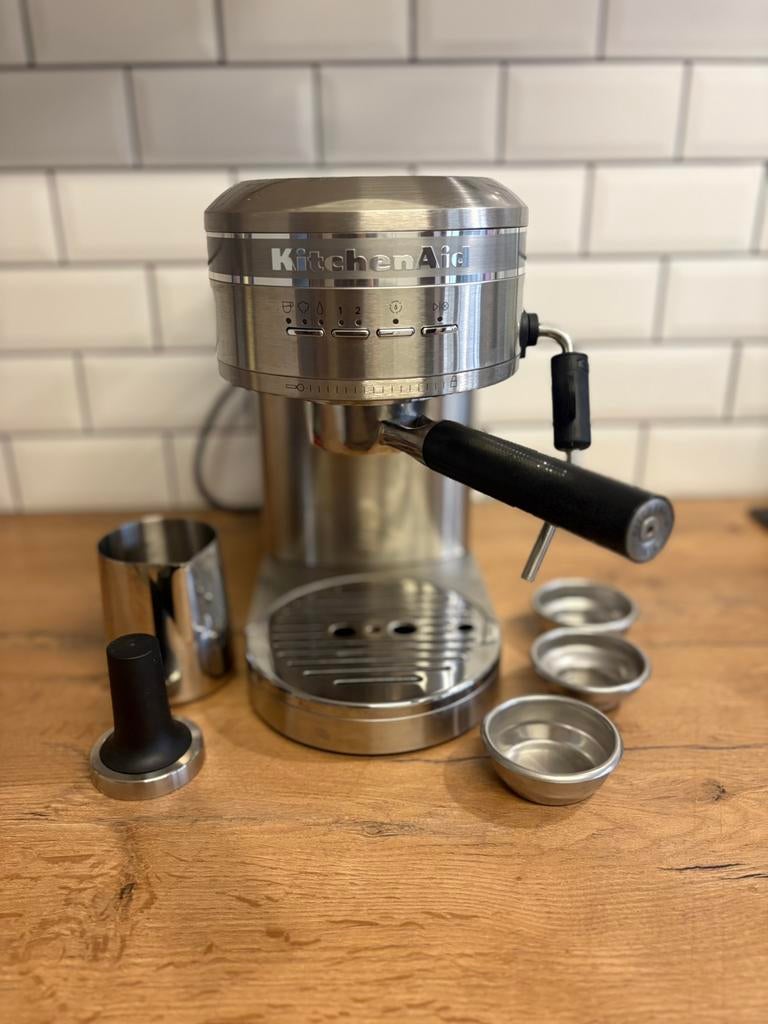 KitchenAid Espresso Machine, Electroménager, Cafetières, Comme neuf, Café moulu, Machine à espresso, Tuyau à Vapeur, Enlèvement