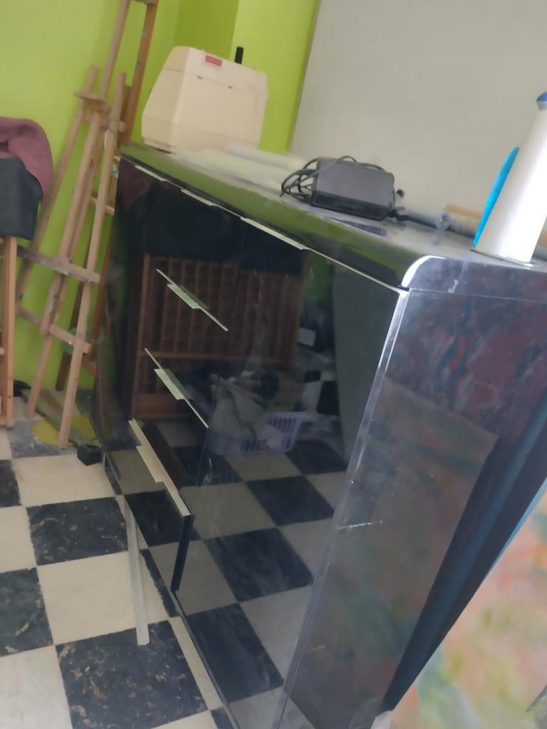 Armoire gratuite, Caravanes & Camping, Enlèvement