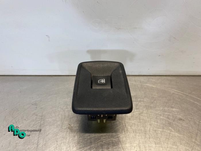 Commutateur vitre électrique d'un Mercedes Citan (Citan 12-, 3 mois de garantie, Utilisé, -, -