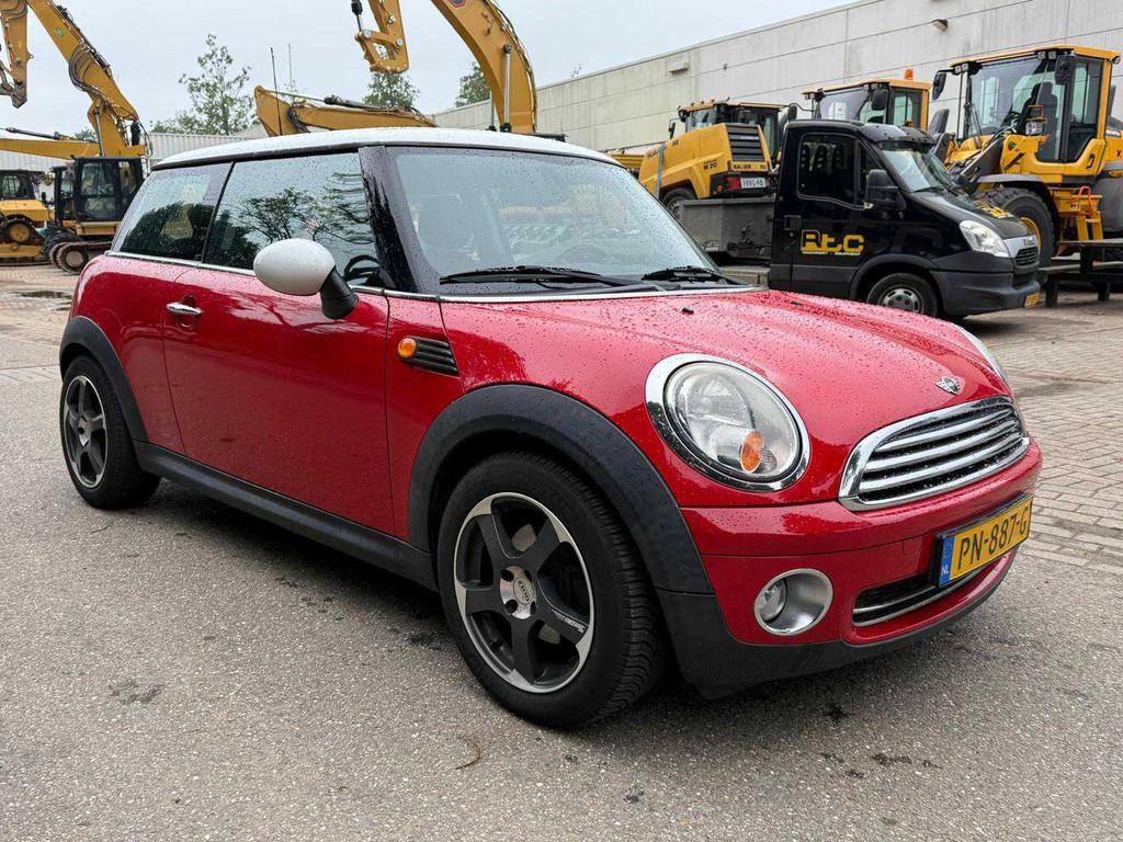 Mini Cooper 1,6 places PN-887-G 2006, Achat, Entreprise, Boîte manuelle, Autre carrosserie