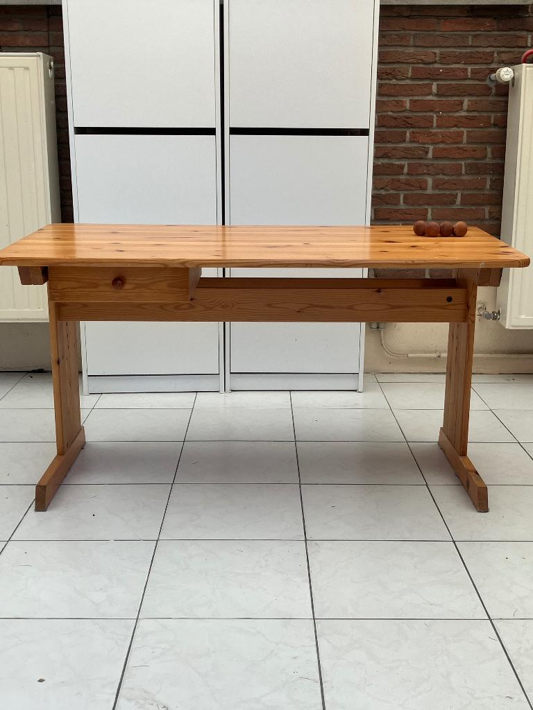 Verstelbaar bureau in grenen hout, Maison & Meubles, Bureaux, Réglable en hauteur, Enlèvement, Utilisé, Bois