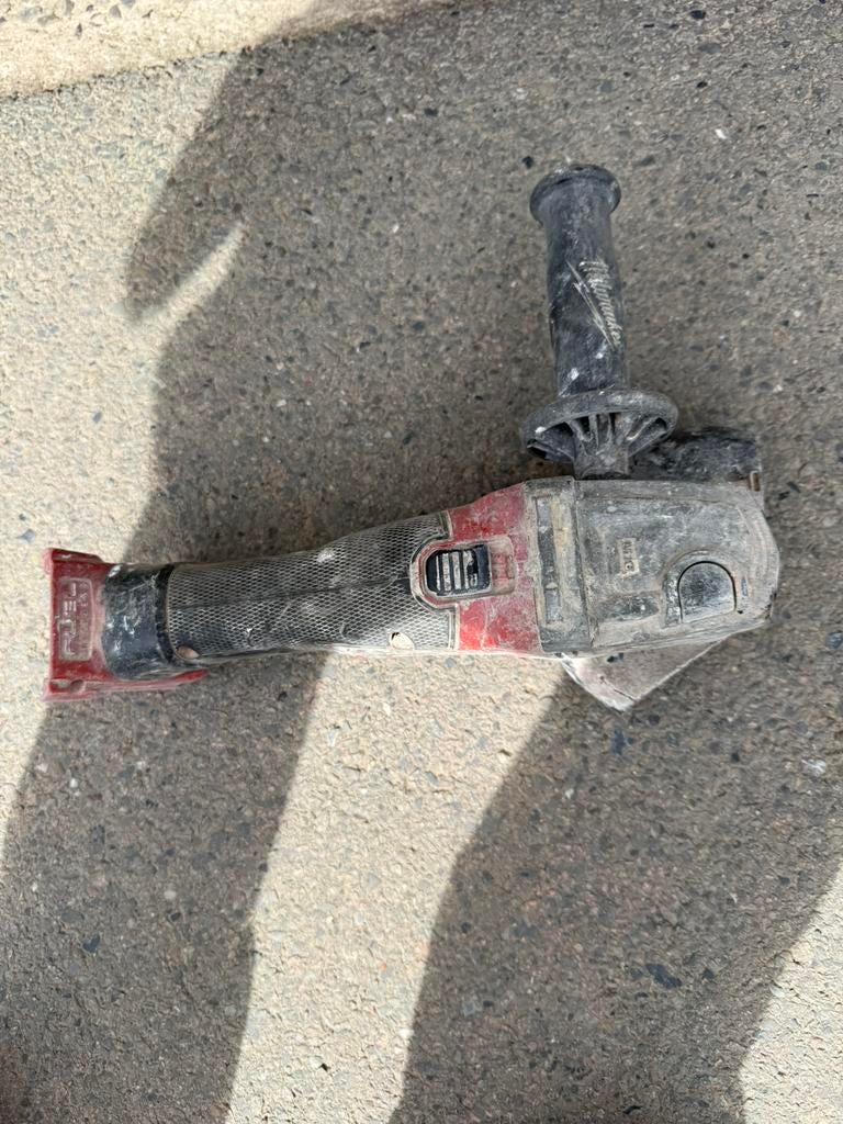 Meuleuse Milwaukee, Doe-het-zelf en Bouw, Gereedschap | Slijpmachines, Ophalen of Verzenden