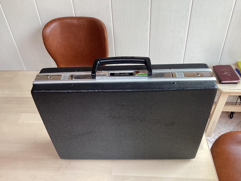 Zwarte koffer Rodelle zonder sleuteltje, Handtassen en Accessoires, Koffers, Ophalen, Gebruikt