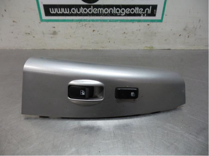 Commutateur vitre électrique d'un Kia Sportage (Sportage 05, Autos : Pièces & Accessoires, Kia, -, Utilisé, -