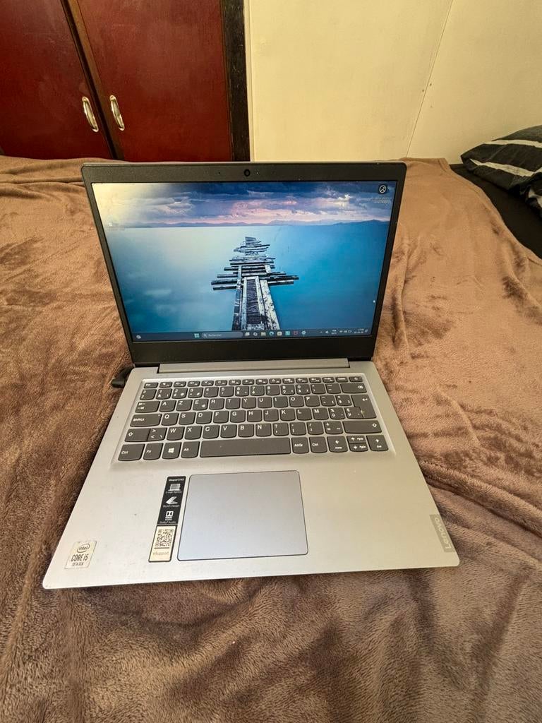 Pc portable (batterie a changer mais fonctionne encore), Moins de 2 Ghz, Enlèvement, Utilisé, SSD