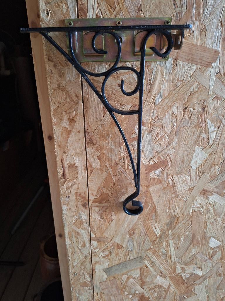 Patère en fer forgé artisanal pour suspension florale, Enlèvement, Comme neuf