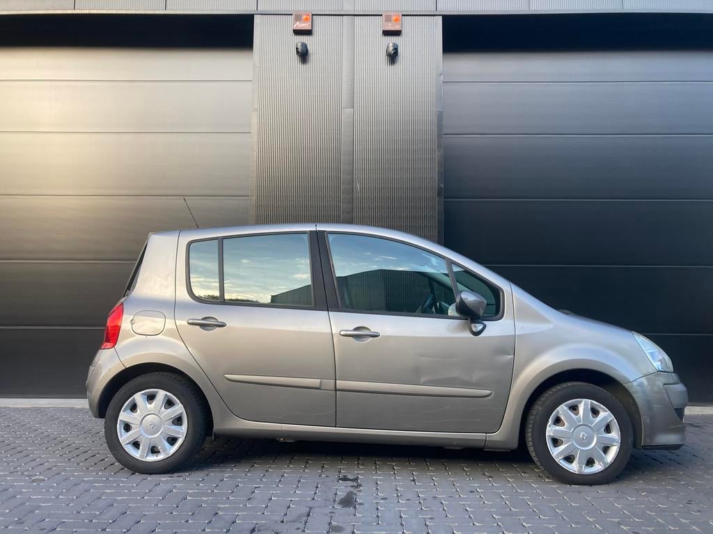 Renault, Modus 1.2 essence climat, vc, ve, control carnet, Auto's, Euro 5, Zwart, Bedrijf, Handgeschakeld