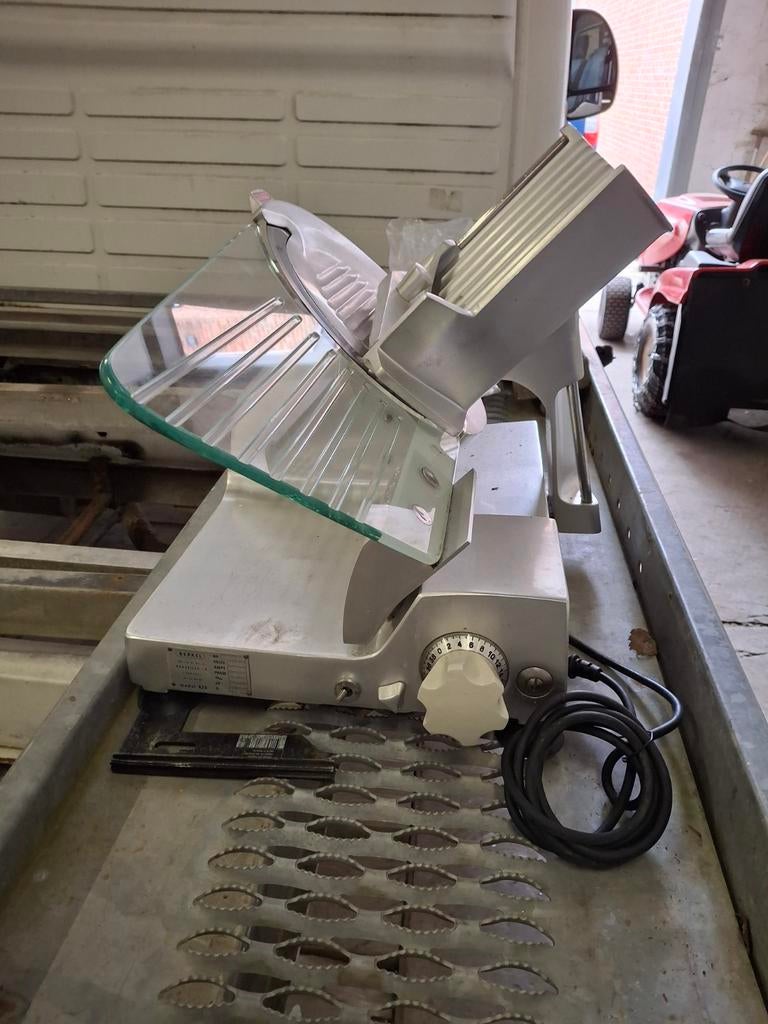 Trancheuse a viande de Berkel état correct 130 euros, Ophalen of Verzenden