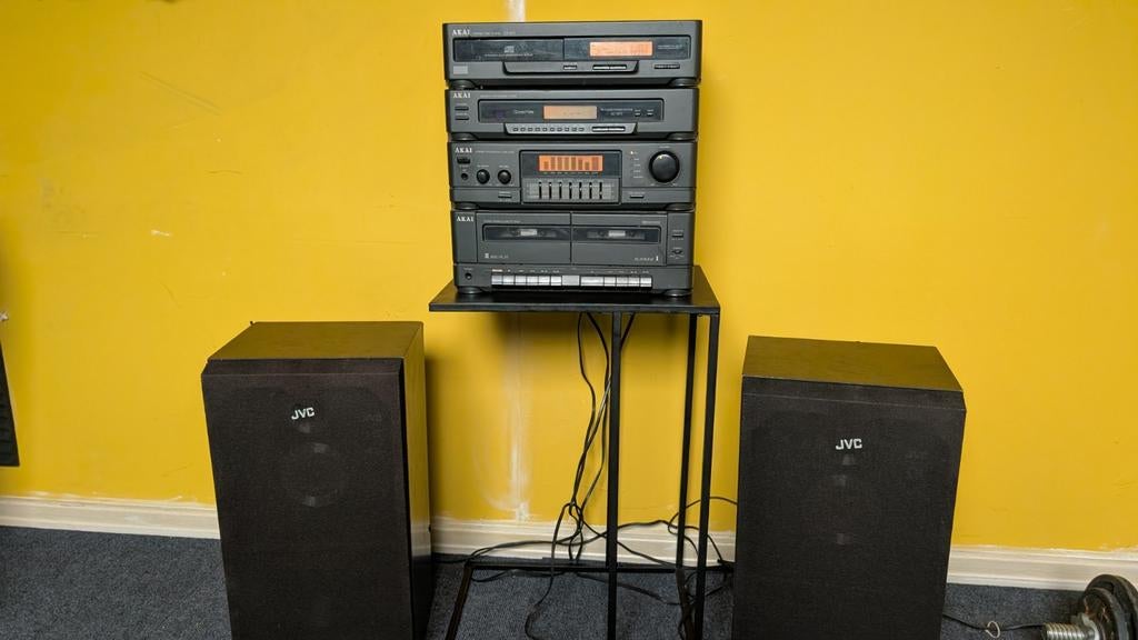 Stereoketen cd radio Akai met twee JVC boxen, TV, Hi-fi & Vidéo, Chaîne Hi-fi, Enlèvement, JVC