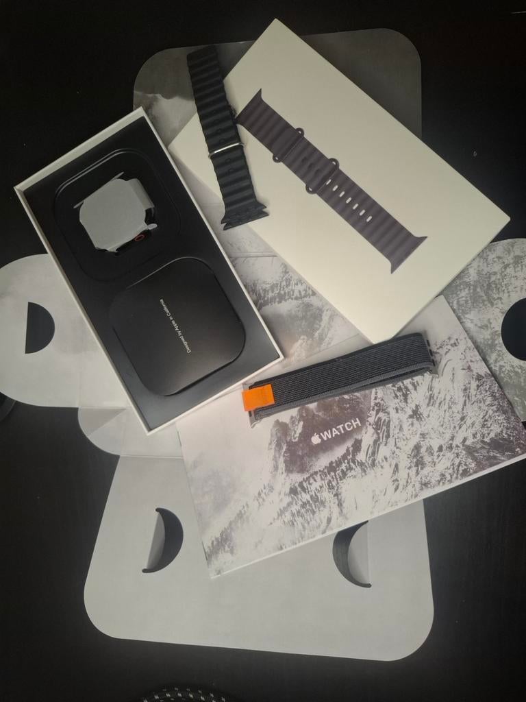 Apple watch ultra 3, Handtassen en Accessoires, Smartwatches, Ophalen of Verzenden, Android