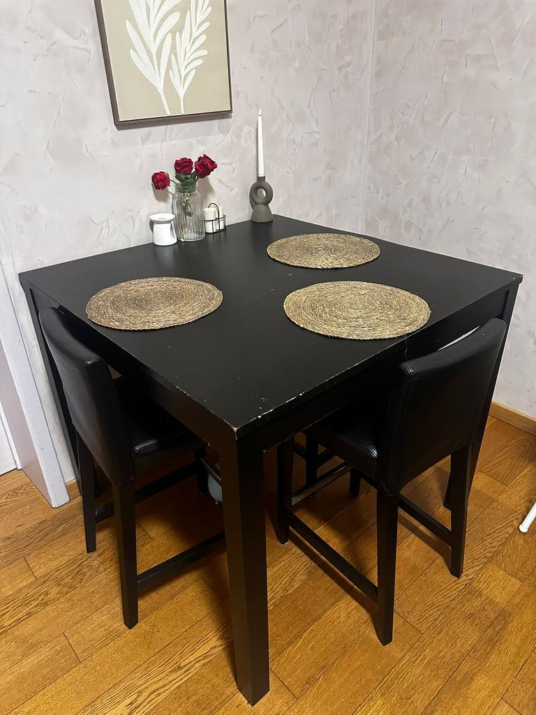 Table haute ikea avec 3 chaises, Enlèvement, Comme neuf