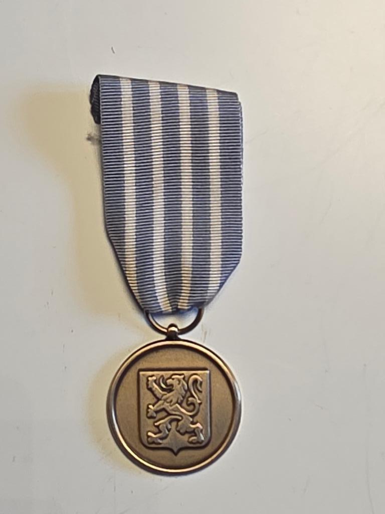 Médaille Belgique, Collections, Envoi, Autres, Ruban, Médaille ou Ailes