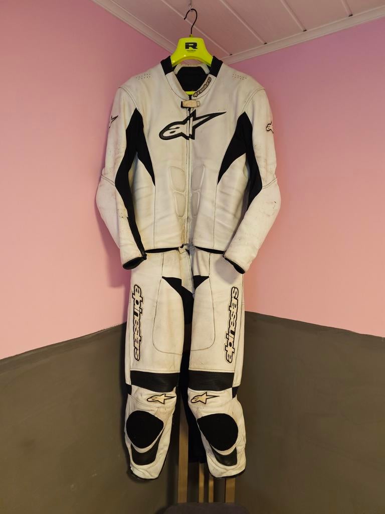 Motopak, Motos, Vêtements | Vêtements de moto, Seconde main, Combinaison, Hommes, Enlèvement