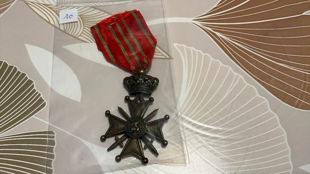 Médaille de la Croix de guerre 14 18, Collections, Envoi