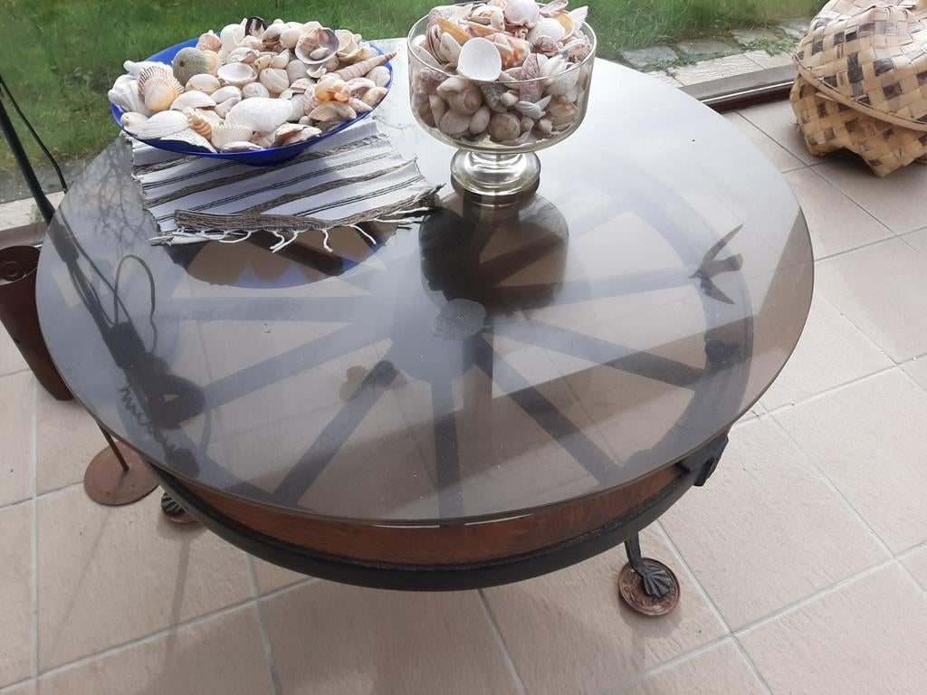 Salontafel, Enlèvement