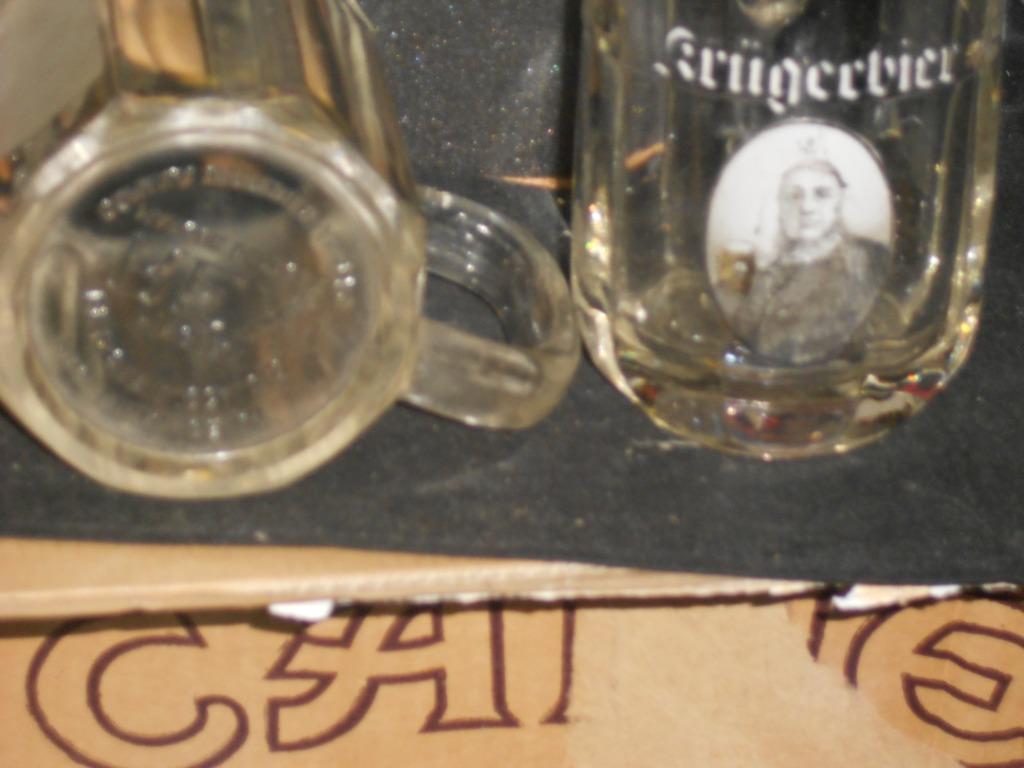 Bierkroesen.Rex.Krugerbier.Emaille.Rodenbach.Roeselare.D 44, Collections, Enlèvement ou Envoi, Comme neuf, Verre ou Verres, Autres marques