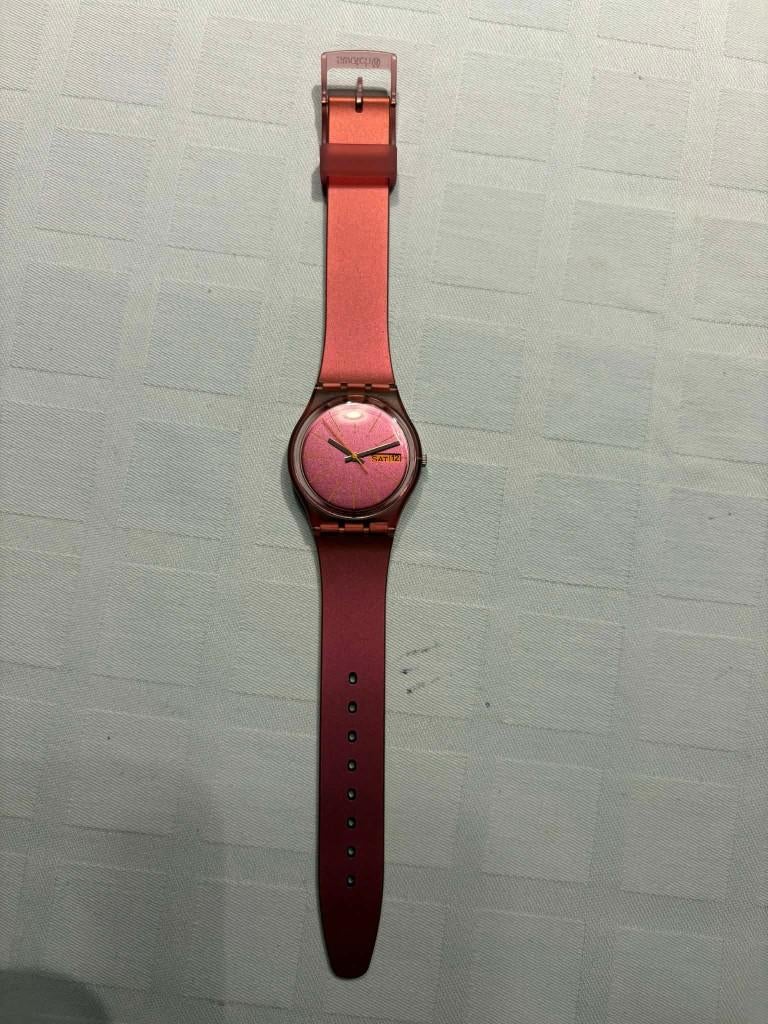 montre Swatch pour femmes, Bijoux, Sacs & Beauté, Montres | Femmes, Montre-bracelet, Enlèvement ou Envoi, Swatch, Comme neuf