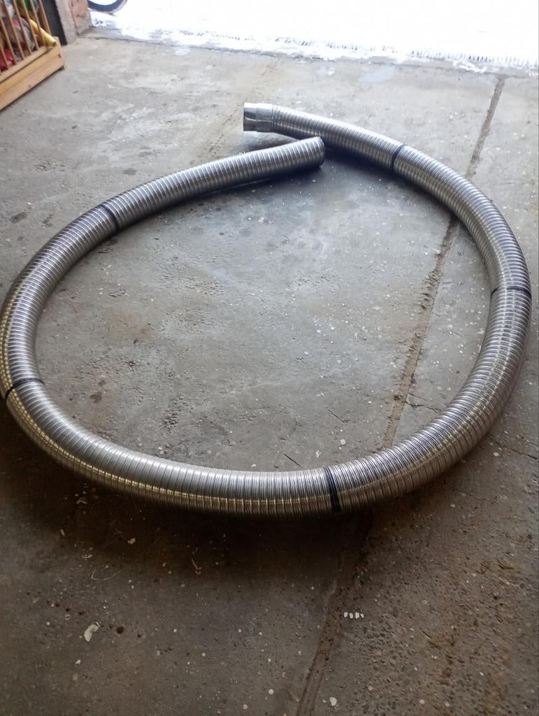 Flexibele afvoerbuis kachel, Doe-het-zelf en Bouw, Ophalen, Zo goed als nieuw