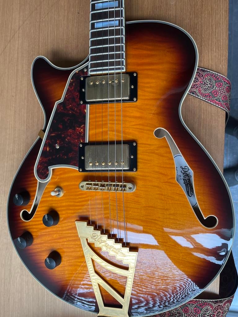 D’Angelico EX SS LEFT – 2001 –  Nieuwstaat, Muziek en Instrumenten, Ophalen, Zo goed als nieuw