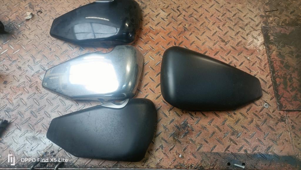 Harley-Davidson sportster zijdeksel 30/stuk, Motoren, Ophalen of Verzenden