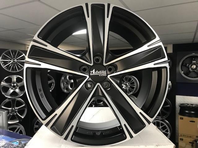 IN STOCK: NIEUWE 17 inch 5x112 Advanti sportwielenset MB VW, Autos : Pièces & Accessoires, Enlèvement ou Envoi, Neuf, Mini